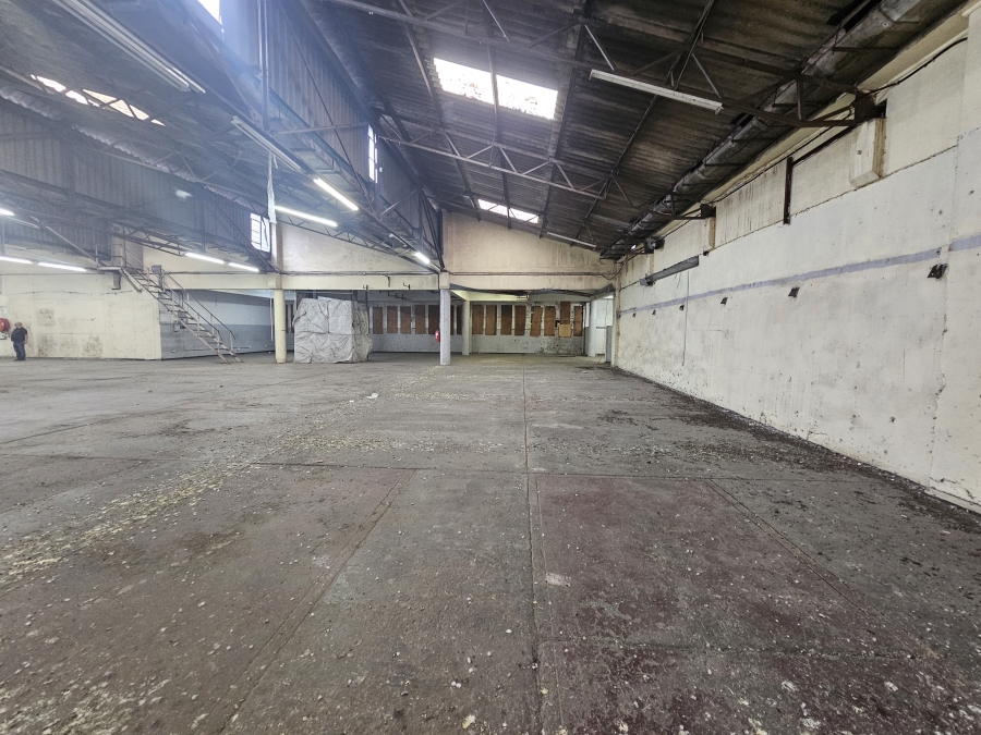 To Let commercial Property for Rent in East London Central Eastern Cape